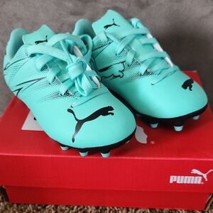 New With Box Puma Aqua Cleats with Black Accents